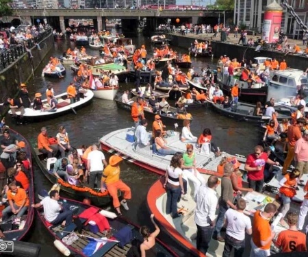 Boot mieten Koenigstag Amsterdam