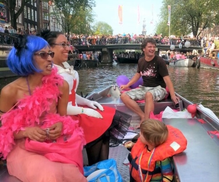 Boot mieten Koenigstag Gay Pride Amsterdam